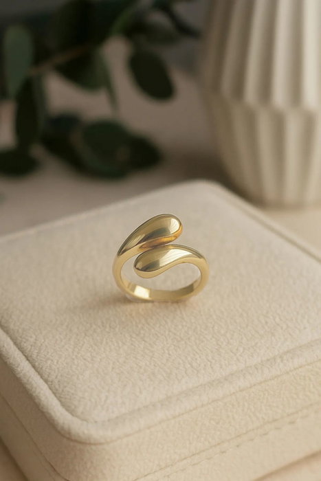 Heliophilia Silver Anillo de Piedra de Circonita en Dorado